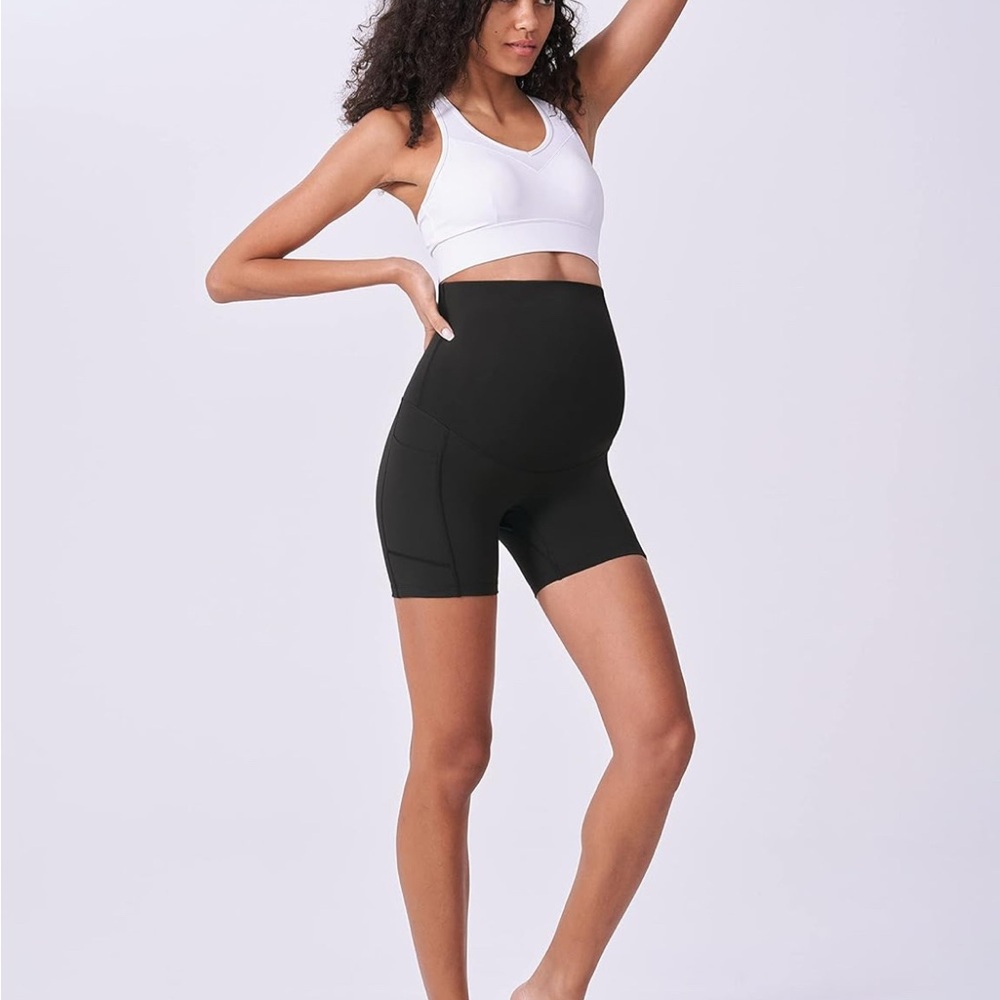 Black 5” Maternity Biker Short - S